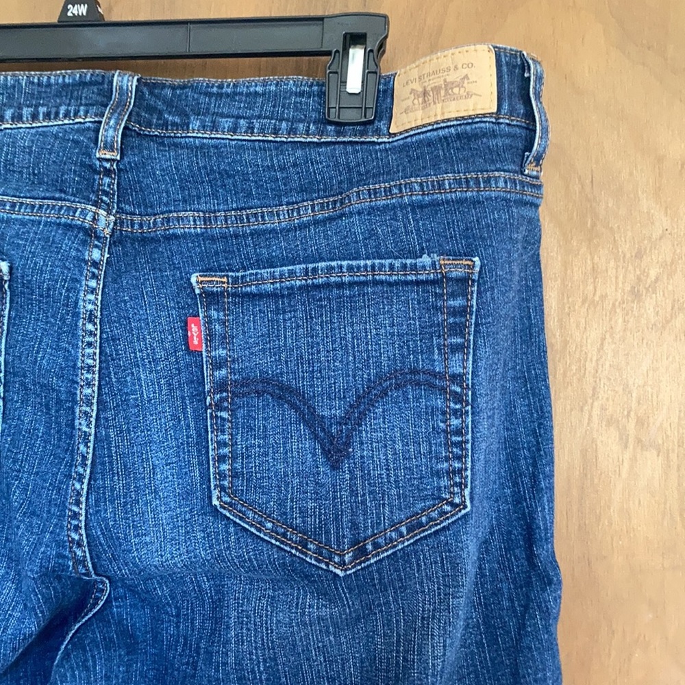 Levi’s 512 perfectly shaping bootcut jean size 22W short - Picture 6 of 17